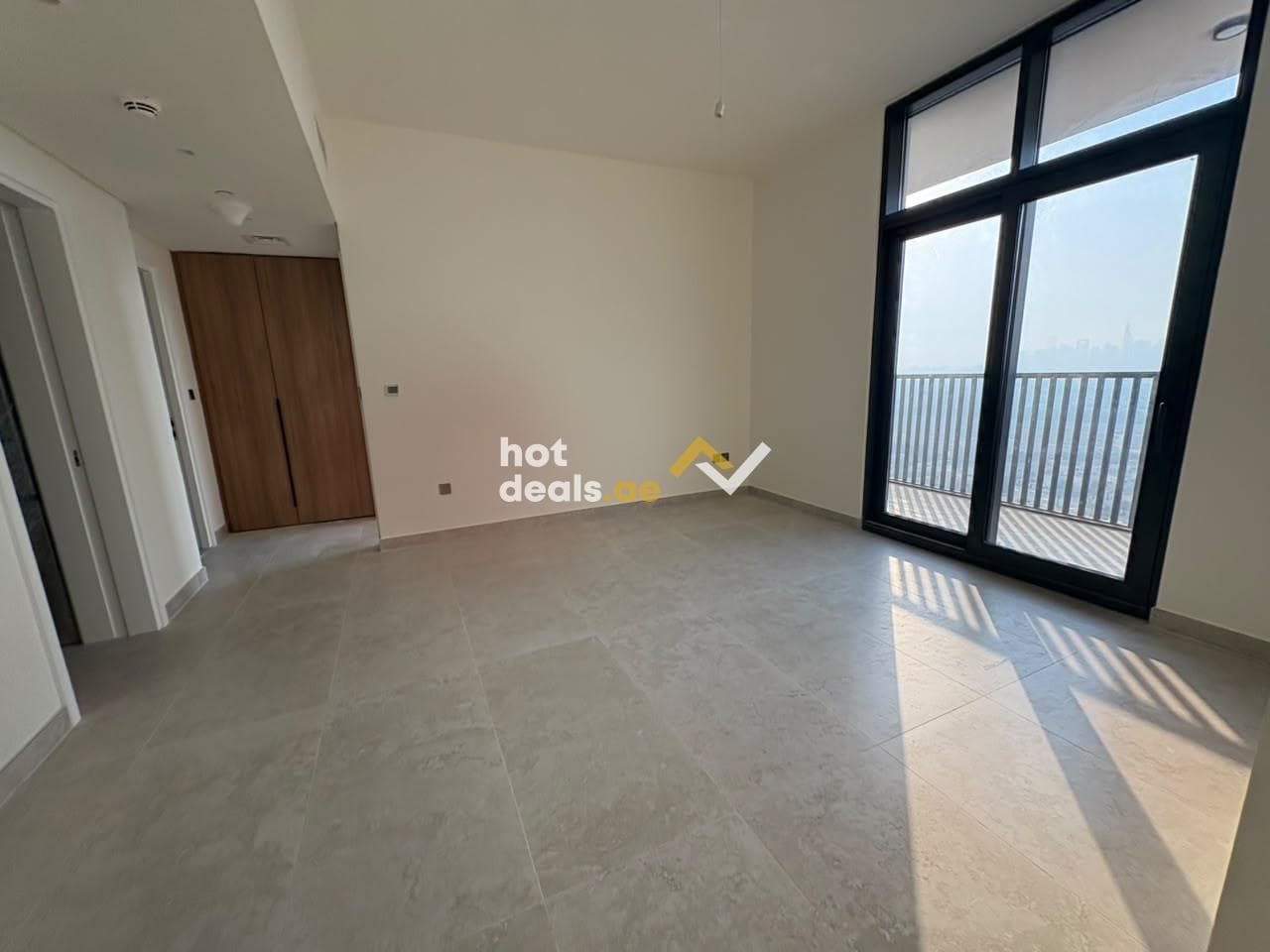 Brand new | Spacious layout | Open view